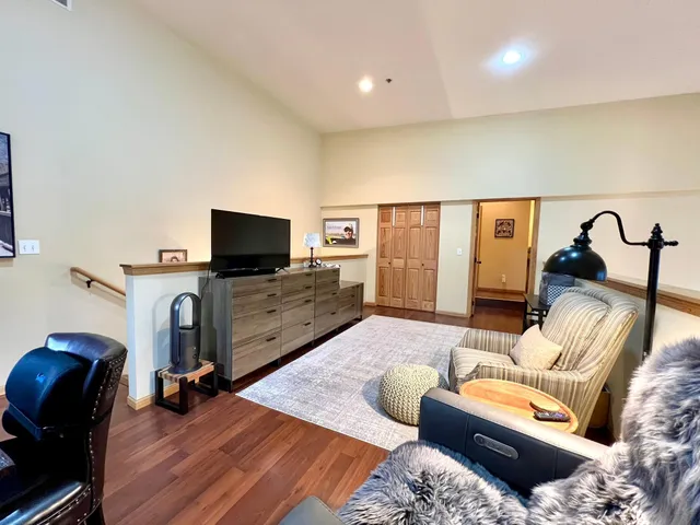 $340,000 | 523 East Avenue, Unit 211, Red Wing, MN 55066