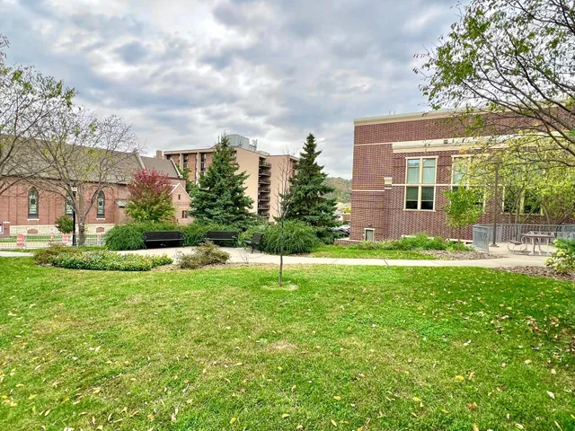 $340,000 | 523 East Avenue, Unit 211, Red Wing, MN 55066