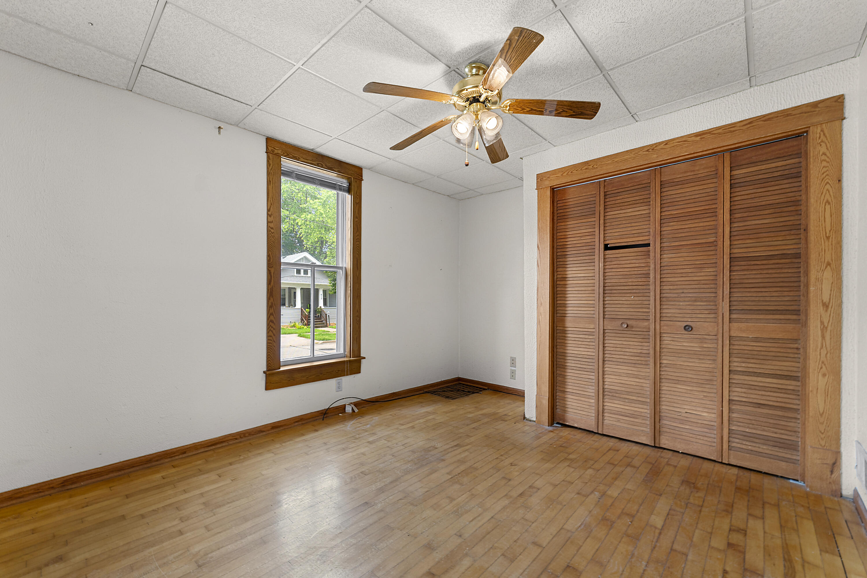1016 East Vine Street Appleton, WI 54911 - Photo 28 of 46 041-1016EastVineStreet-Appleton-WI-54911