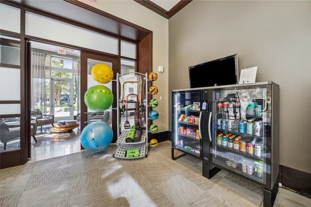 $3,290 | 9870 Gaylord Drive, Unit 1112, Houston, TX 77024