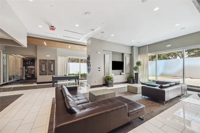 $3,290 | 9870 Gaylord Drive, Unit 1112, Houston, TX 77024