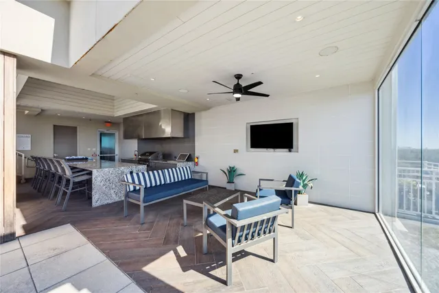 $3,290 | 9870 Gaylord Drive, Unit 1112, Houston, TX 77024