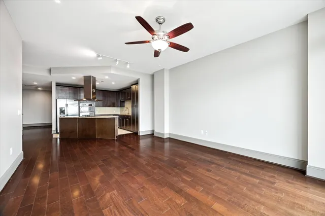 $3,290 | 9870 Gaylord Drive, Unit 1112, Houston, TX 77024