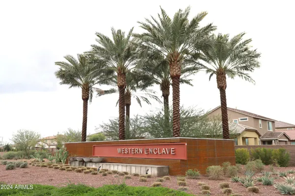 $455,000 | 9225 West Willow Bend Lane, Phoenix, AZ 85037