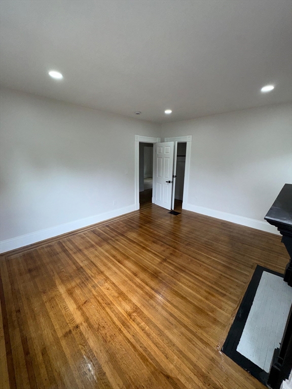 86 Amherst Street Springfield, MA 01109 - Photo 24 of 38
