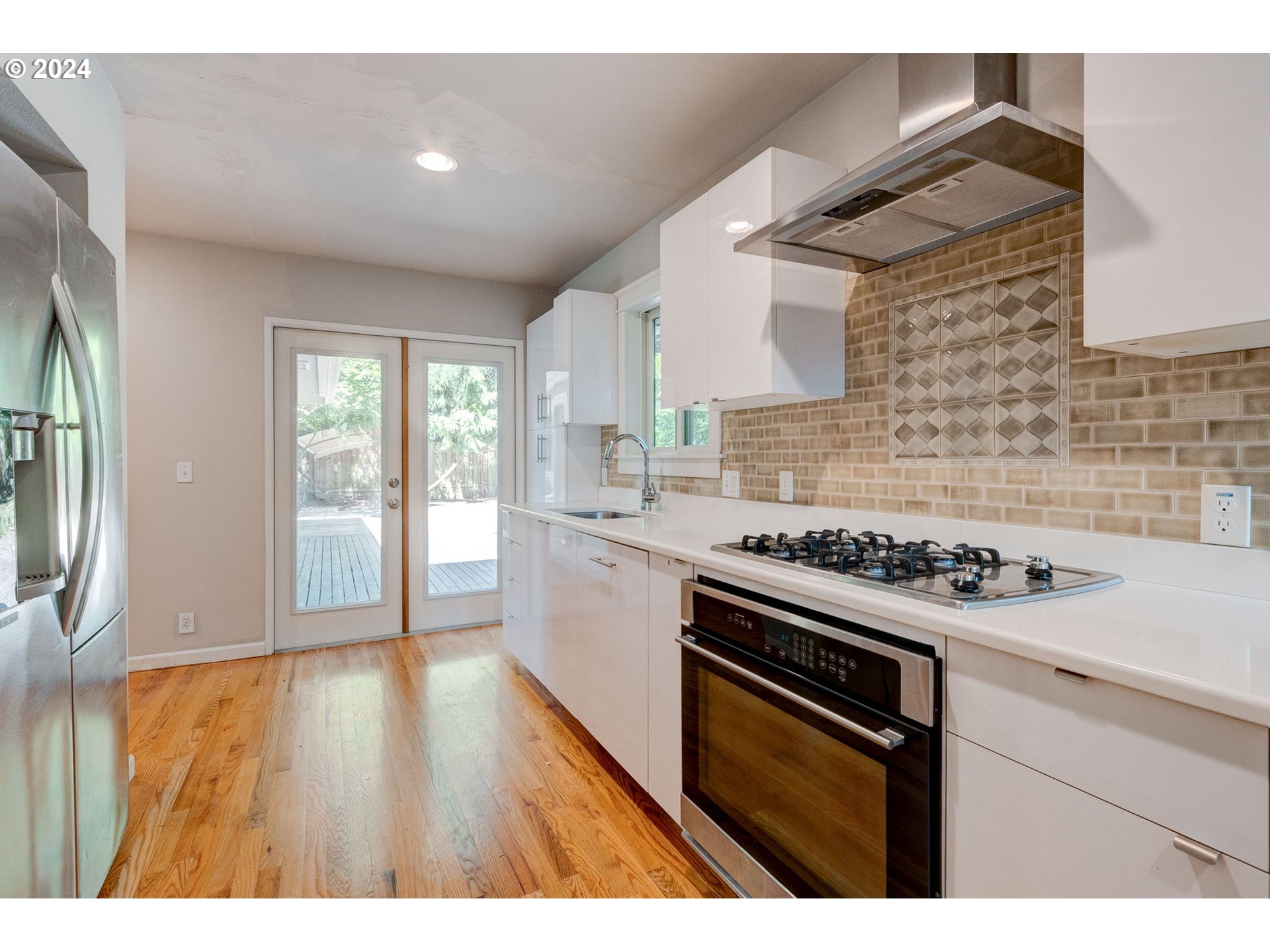 5205 Southwest Nebraska Street Portland, OR 97221 - Photo 15 of 27 Kitchen