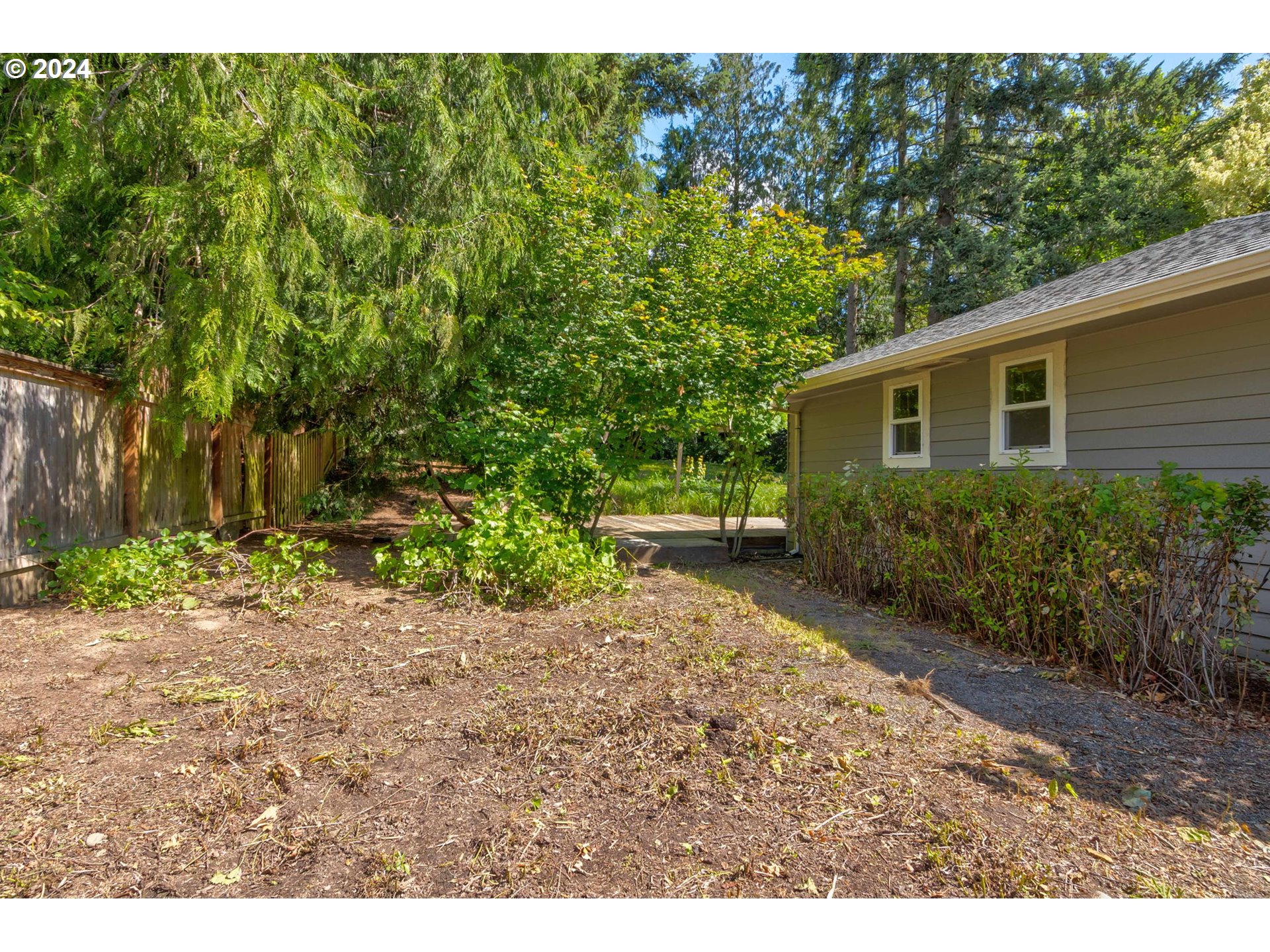5205 Southwest Nebraska Street Portland, OR 97221 - Photo 20 of 27 Backyard