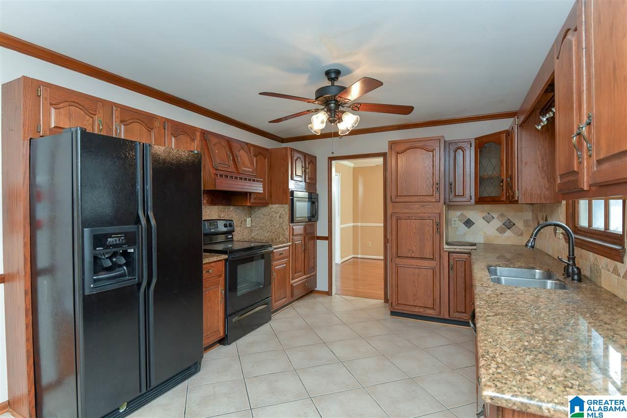 1713 Ridgewood Road Birmingham, AL 35215 - Photo 13 of 43