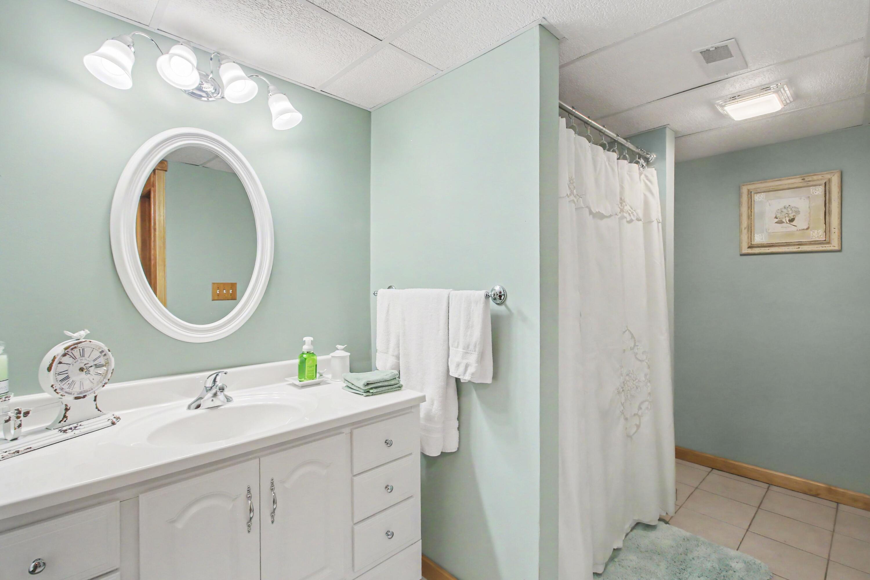 4137 Monroe Road Allegan, MI 49010 - Photo 40 of 48 032_file_6539