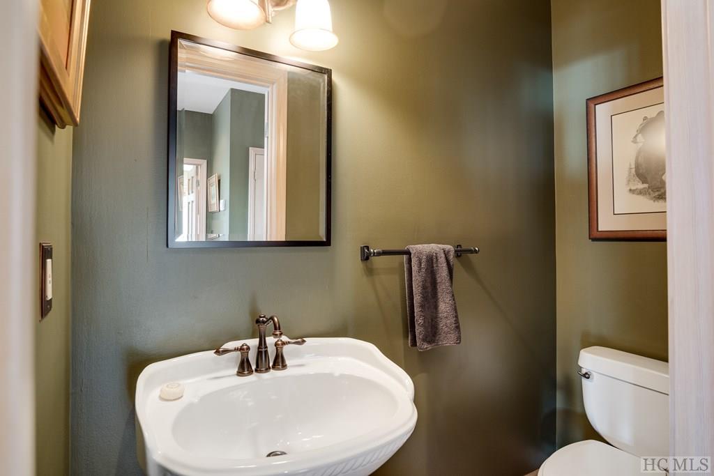 169 Foggy Ridge Road Sapphire, NC 28774 - Photo 24 of 59 Gallery Image 24
