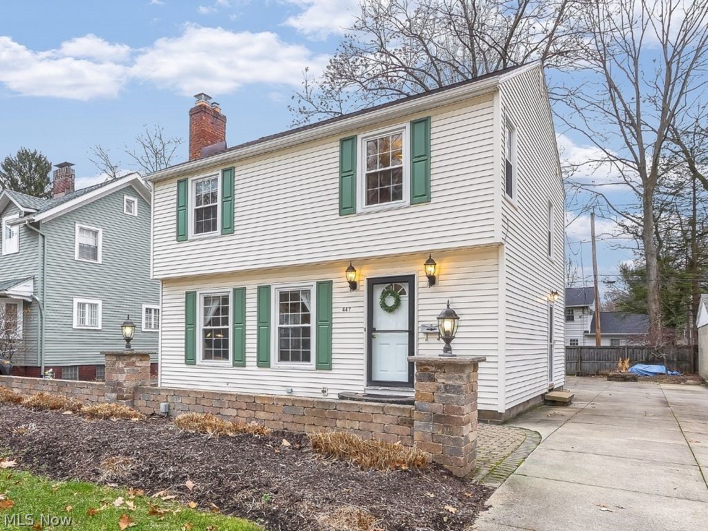 447 Malvern Road Akron, OH 44303 - Photo 1 of 33
