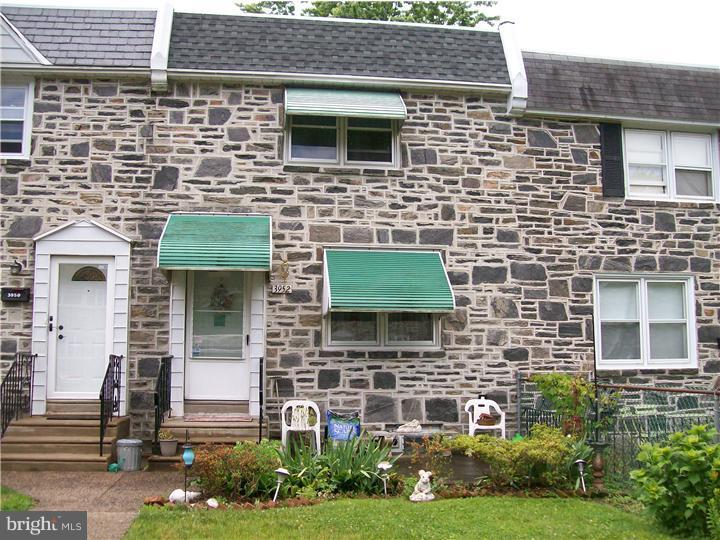 3952 Stratford Road Upper Darby, PA 19026 - Photo 2 of 25 Exterior Front