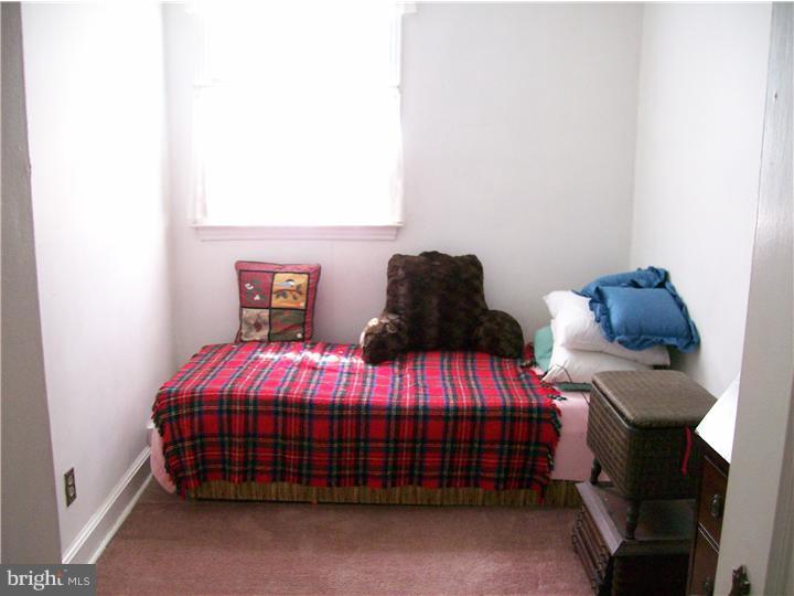 3952 Stratford Road Upper Darby, PA 19026 - Photo 20 of 25 Bedroom 3