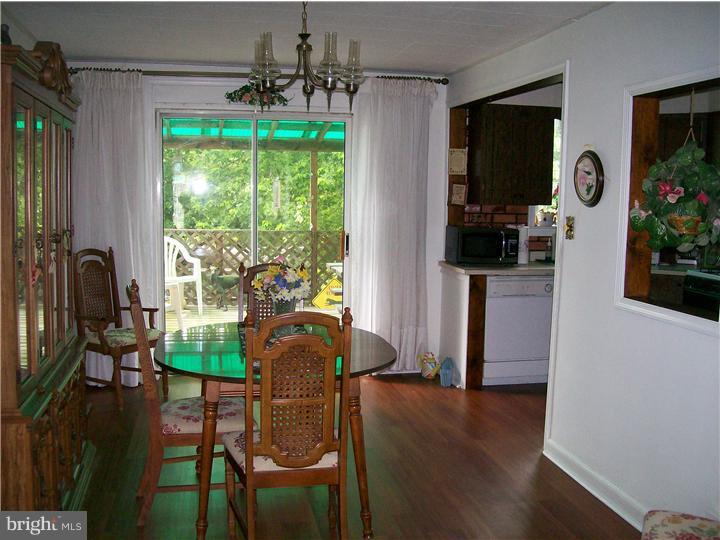 3952 Stratford Road Upper Darby, PA 19026 - Photo 10 of 25 Dining Room