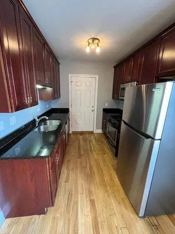 $1,585 | 4558 West George Street, Unit 2, Chicago, IL 60641