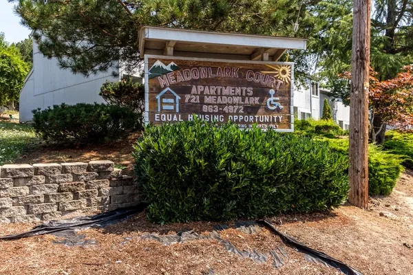 $566 | 721 Southeast Meadowlark Avenue, Unit 50, Myrtle Creek, OR 97457