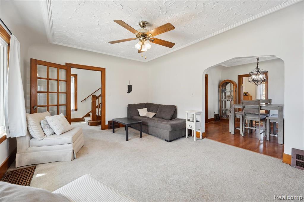 37116 Goddard Road Romulus, MI 48174 - Photo 9 of 44