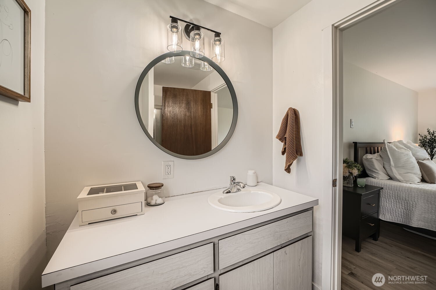13433 Southeast 141st Street Renton, WA 98059 - Photo 23 of 32