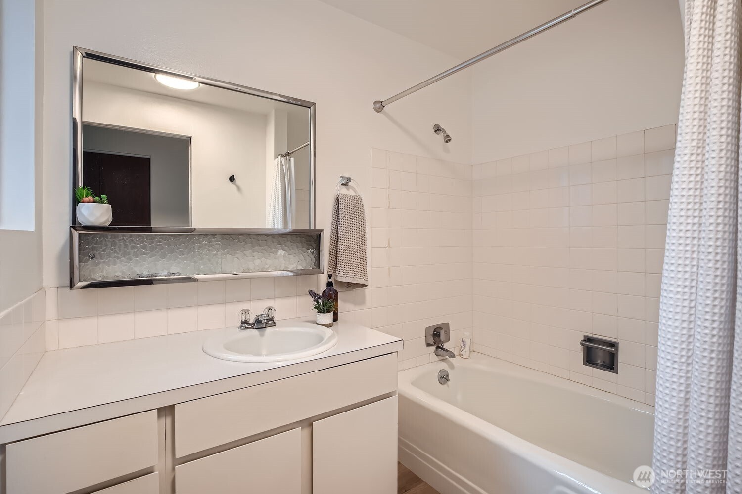 13433 Southeast 141st Street Renton, WA 98059 - Photo 25 of 32