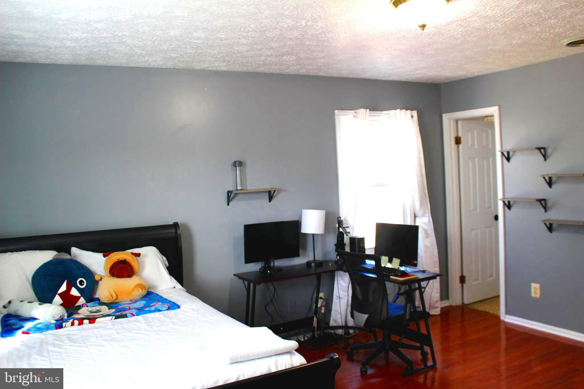 111 Overlook Road Gore, VA 22637 - Photo 13 of 37 Gallery Image 13