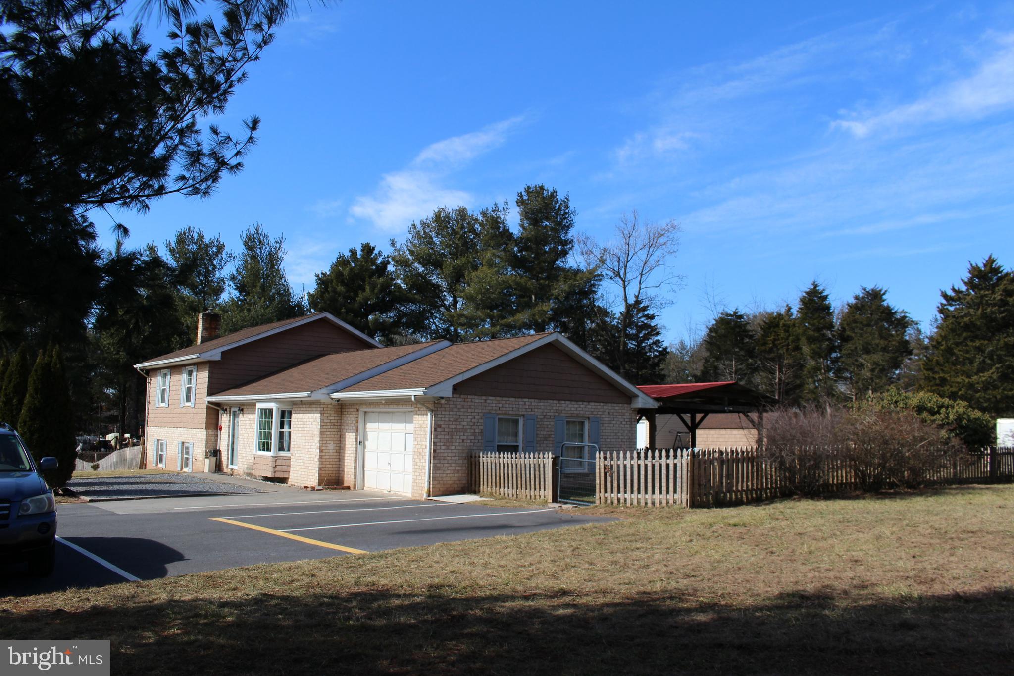 111 Overlook Road Gore, VA 22637 - Photo 4 of 37 Gallery Image 4