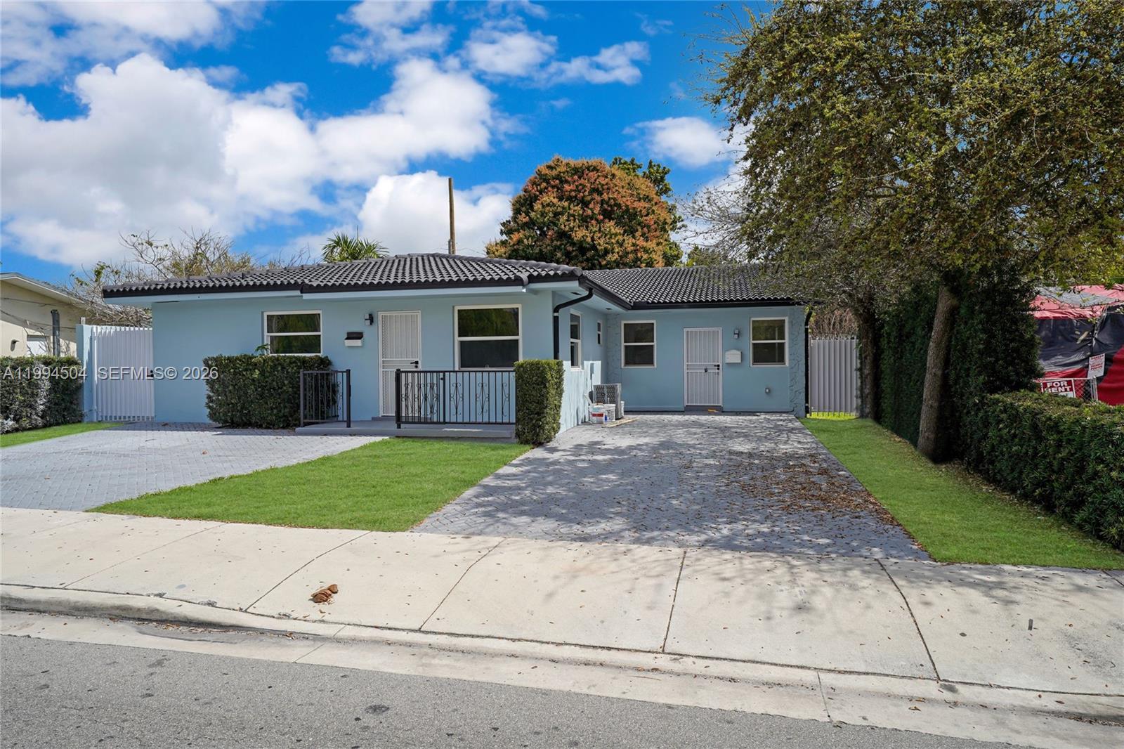 1239 Southwest 22nd Avenue Miami, FL 33135 - Photo 13 of 66