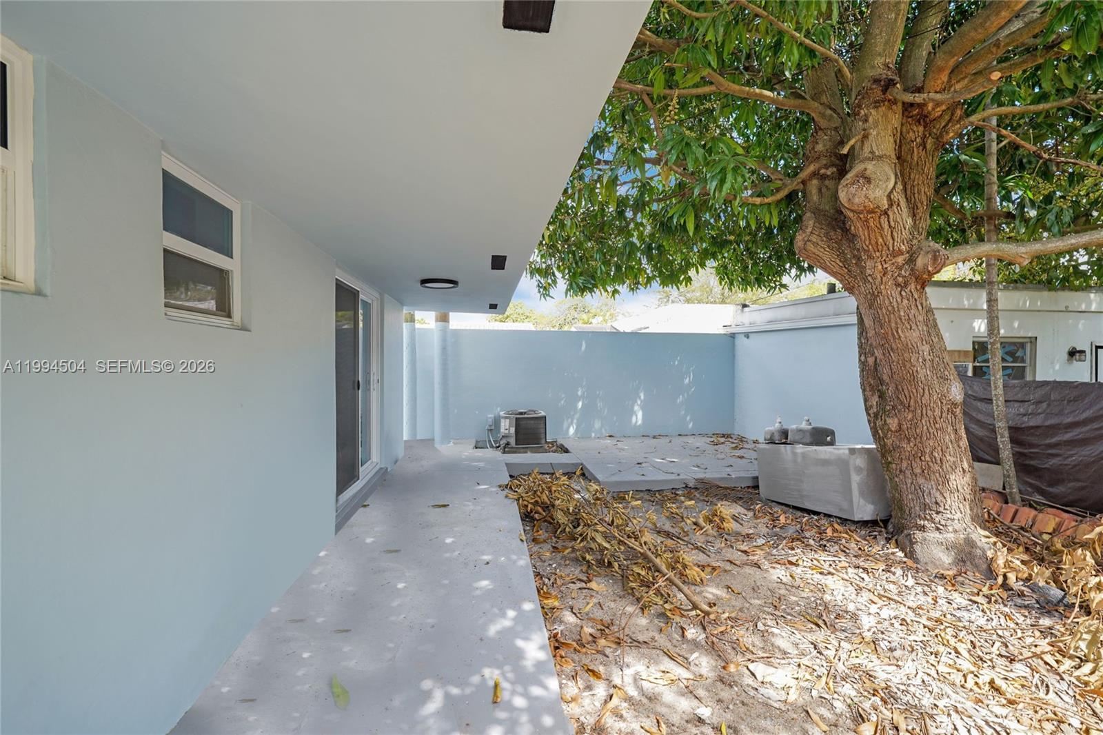 1239 Southwest 22nd Avenue Miami, FL 33135 - Photo 32 of 66