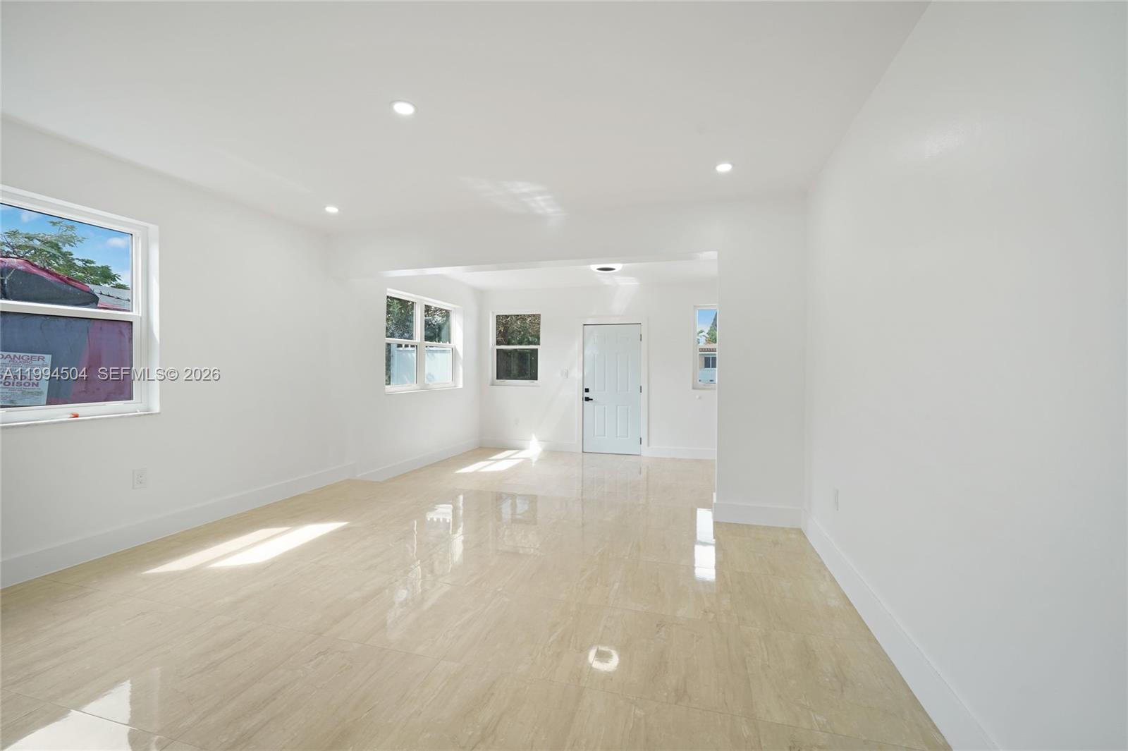 1239 Southwest 22nd Avenue Miami, FL 33135 - Photo 38 of 66
