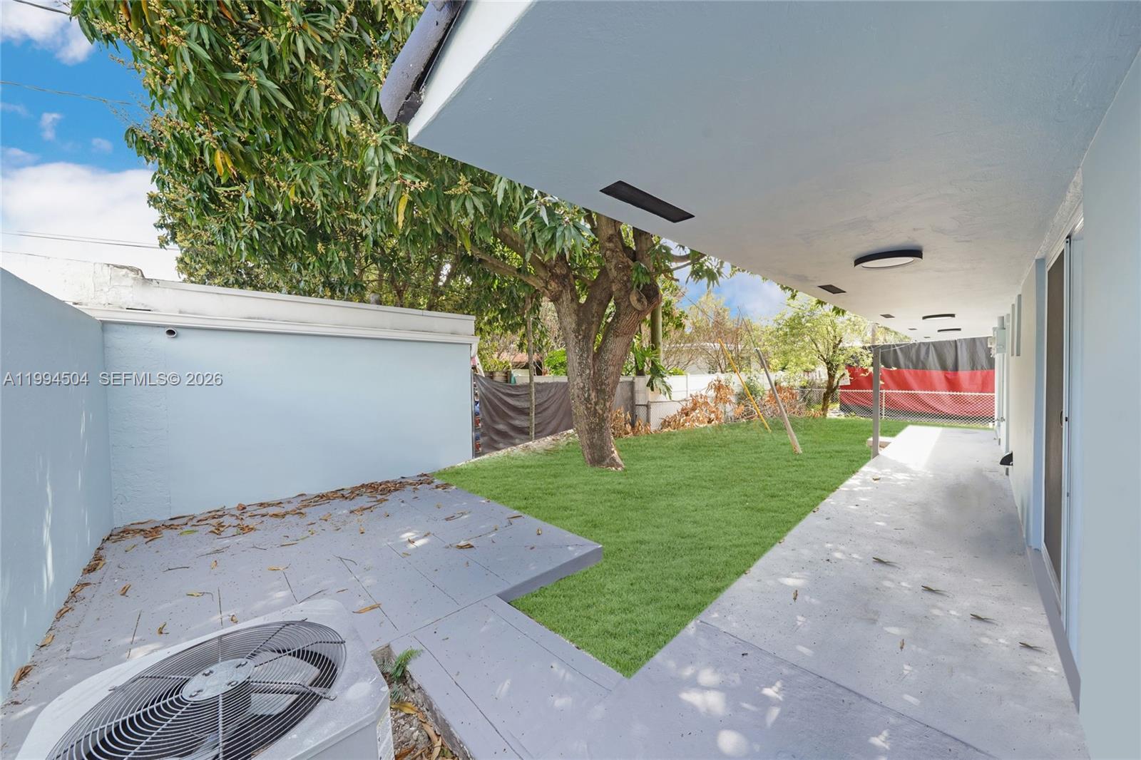 1239 Southwest 22nd Avenue Miami, FL 33135 - Photo 8 of 66