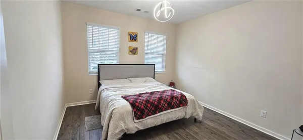 $2,550 | 404 Starbuck Parkway, Pendergrass, GA 30567