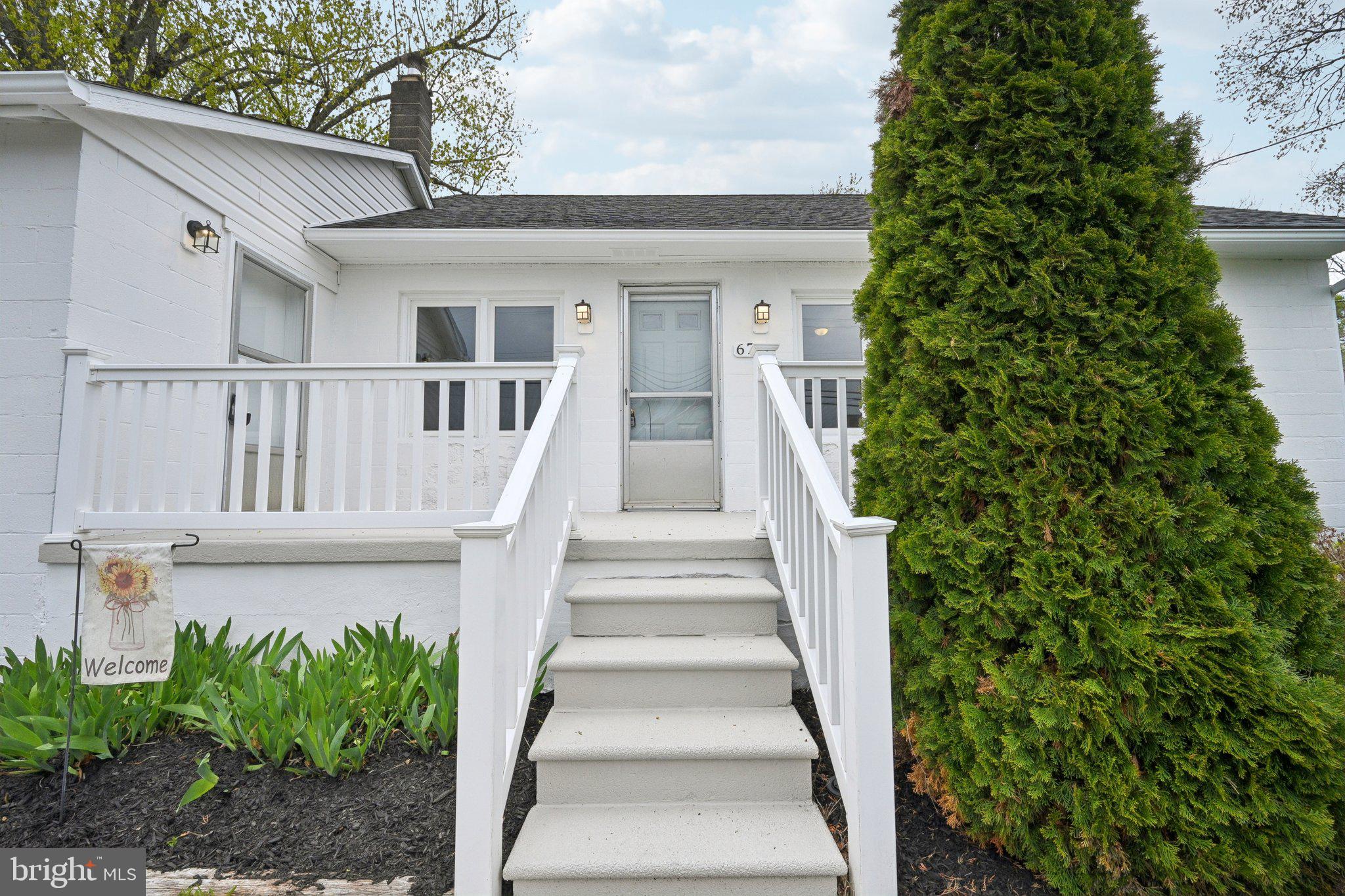 673 Harrisonville Road Mullica Hill, NJ 08062 - Photo 2 of 36