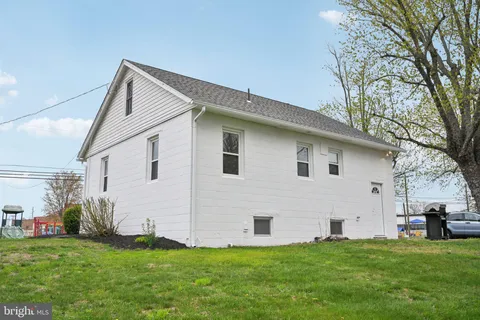 $300,000 | 673 Harrisonville Road, Mullica Hill, NJ 08062