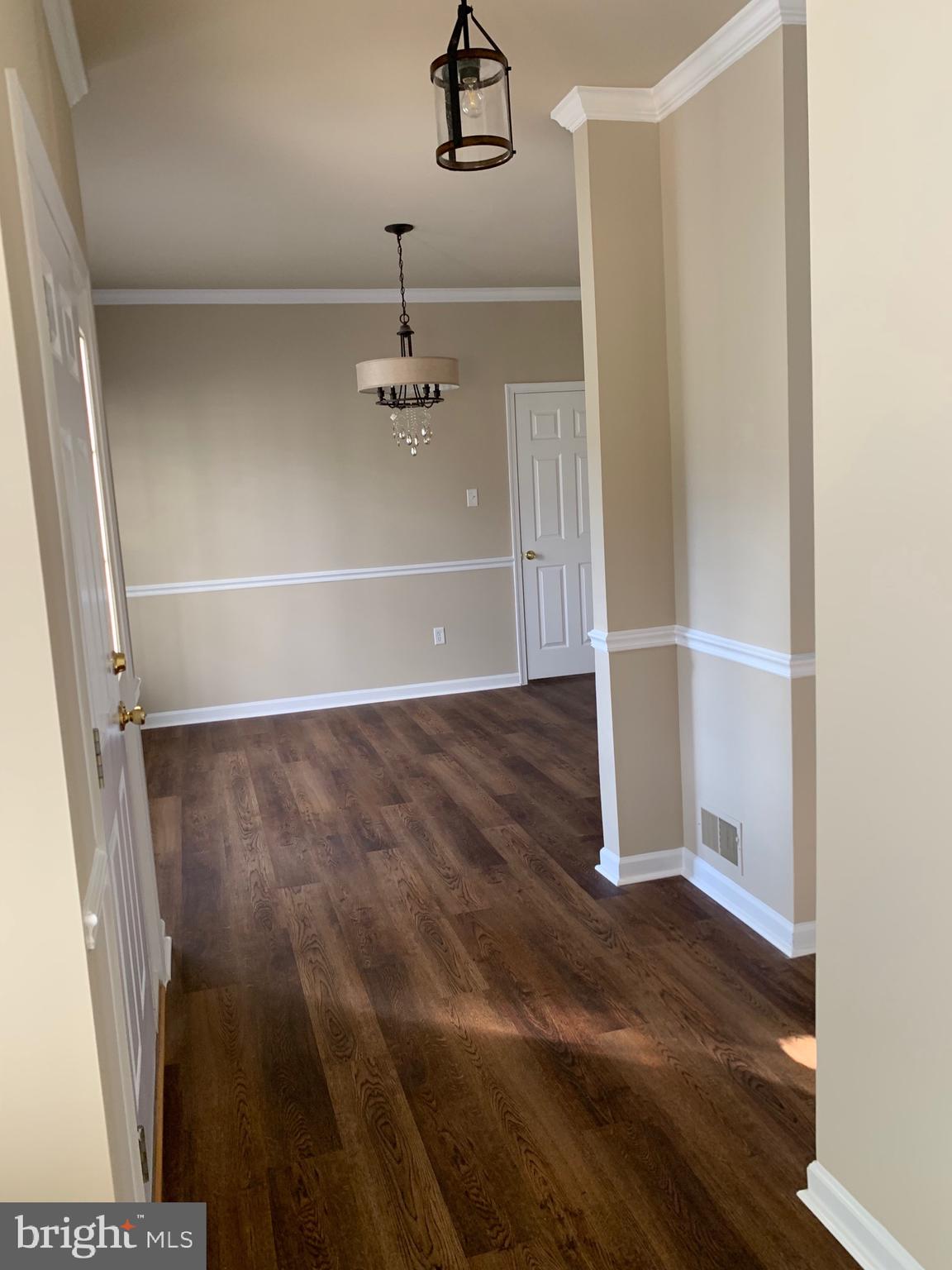 121 Colton Court Smithsburg, MD 21783 - Photo 8 of 107