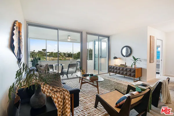 $3,600 | 8701 Delgany Avenue, Unit 208, Playa del Rey, CA 90293