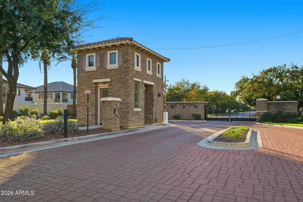 $459,900 | 2777 South Cavalier Drive, Unit 103, Gilbert, AZ 85295