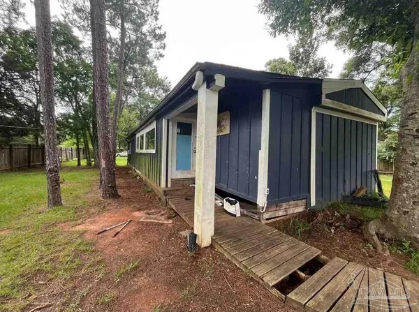 $74,900 | 1708 Bainbridge Avenue, Pensacola, FL 32507