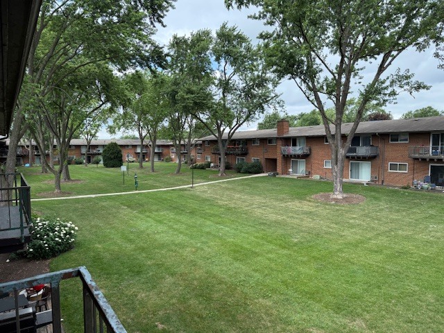 1500 Busse Road, Unit 2D Mount Prospect, IL 60056 - Photo 3 of 9