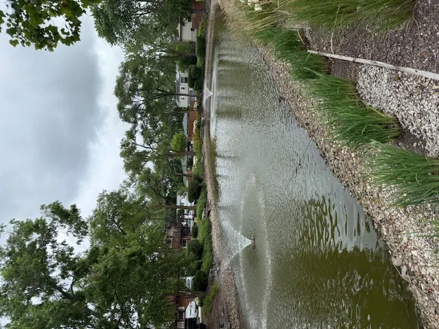 $1,400 | 1500 Busse Road, Unit 2D, Mount Prospect, IL 60056