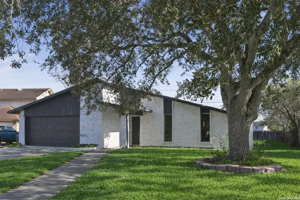 $229,900 | 4110 Boros Drive, Corpus Christi, TX 78413