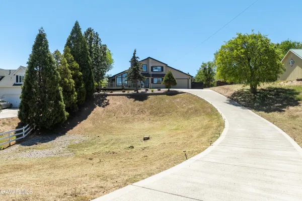 $615,000 | 21020 White Pine Drive, Tehachapi, CA 93561
