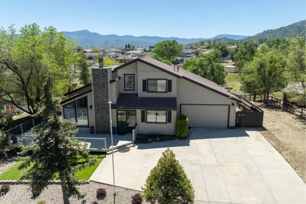 $615,000 | 21020 White Pine Drive, Tehachapi, CA 93561