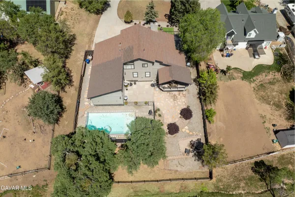 $615,000 | 21020 White Pine Drive, Tehachapi, CA 93561