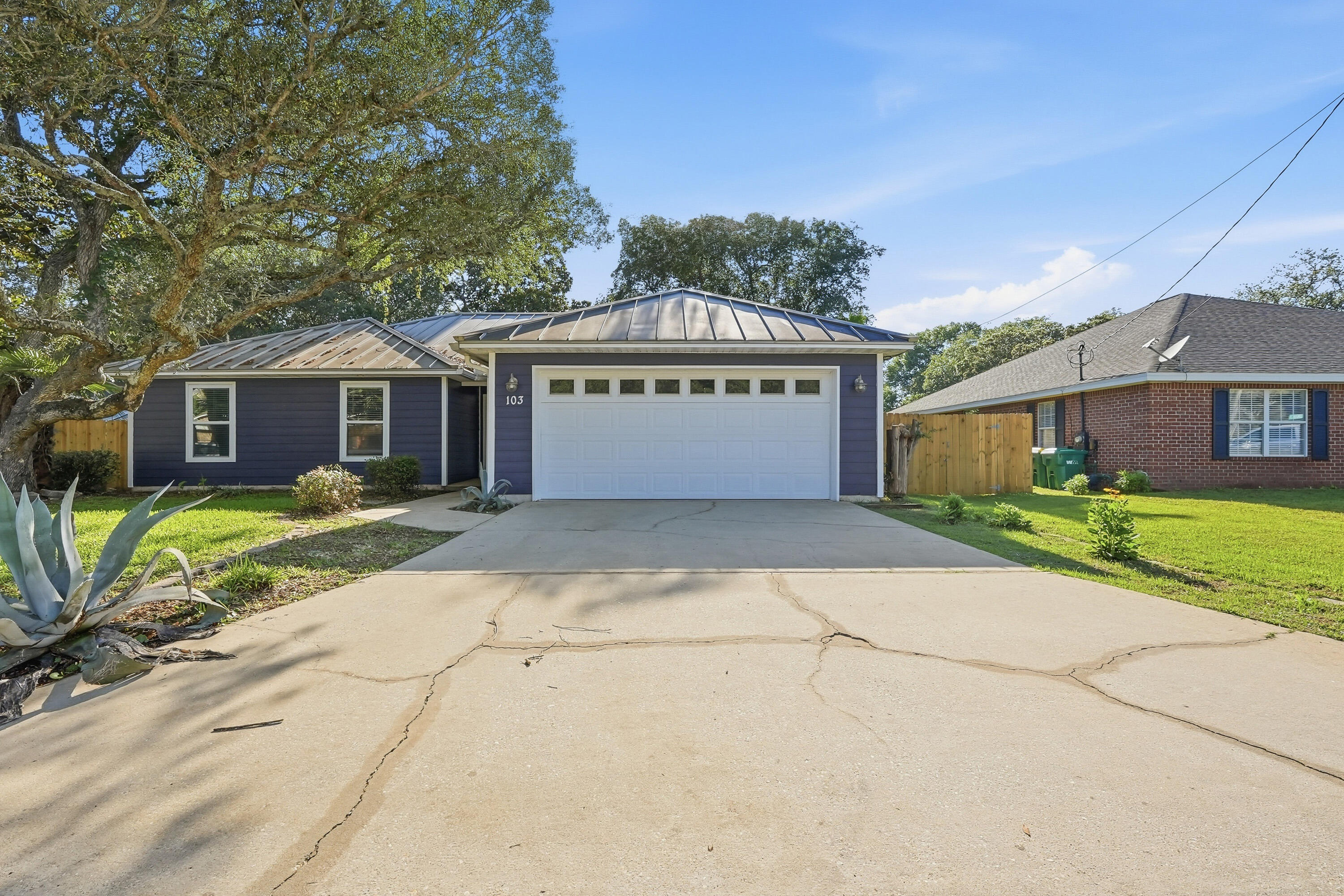 103 Point Comfort Road Mary Esther, FL 32569 - Photo 2 of 55 103 point comfort rd-2