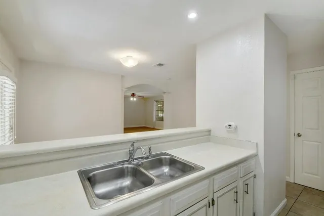 $1,995 | 2503 Star Grass Circle, Austin, TX 78745