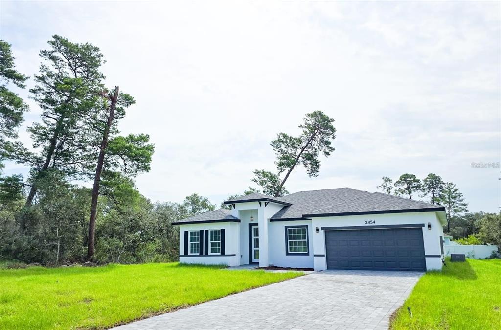 2454 Southwest 167th Loop Ocala, FL 34473 - Photo 2 of 22