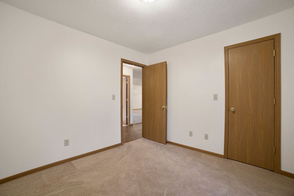 4404 West Petty Road Muncie, IN 47304 - Photo 16 of 20