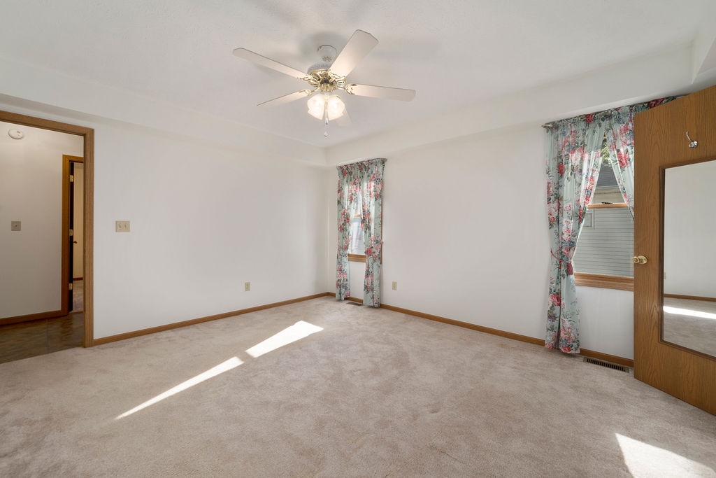 4404 West Petty Road Muncie, IN 47304 - Photo 10 of 20