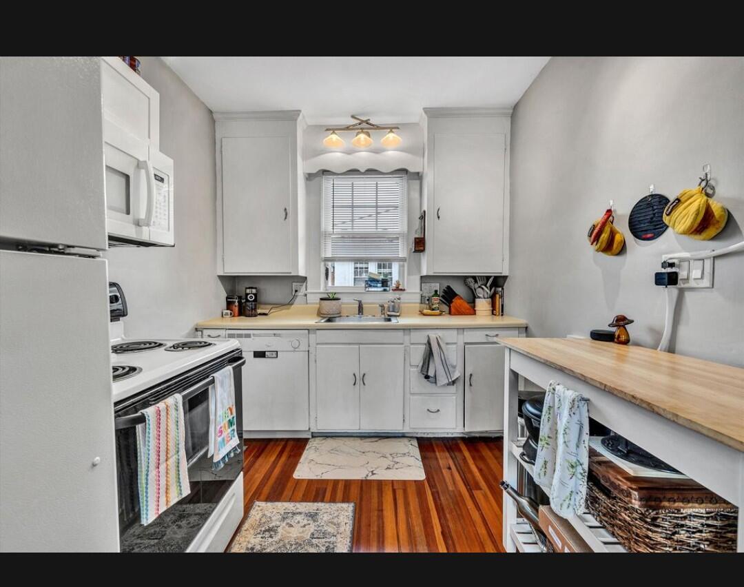 1419 Grandin Road Southwest, Unit 4 Roanoke, VA 24015 - Photo 6 of 10 15054
