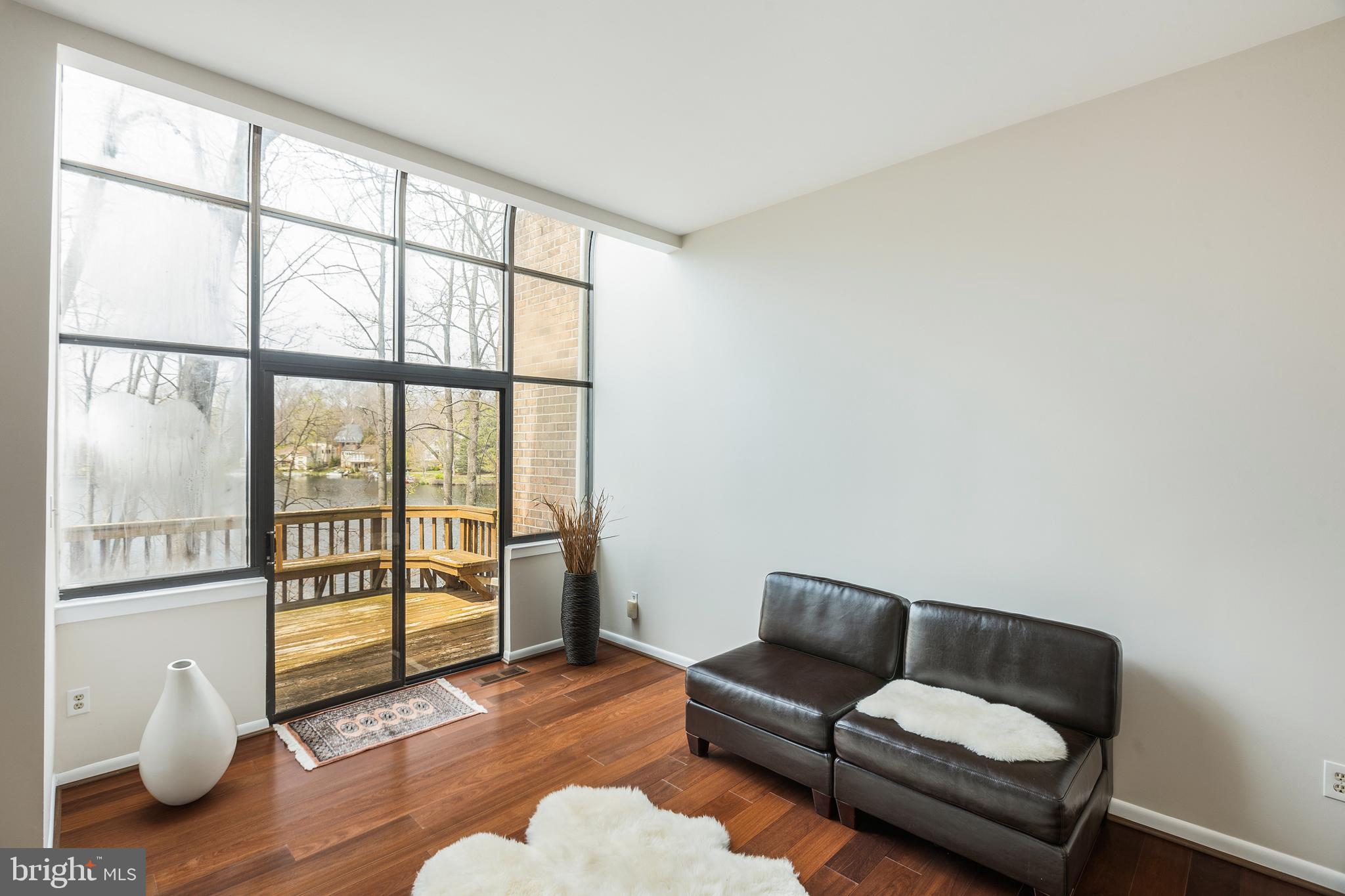 11030 Thrush Ridge Road Reston, VA 20191 - Photo 16 of 56