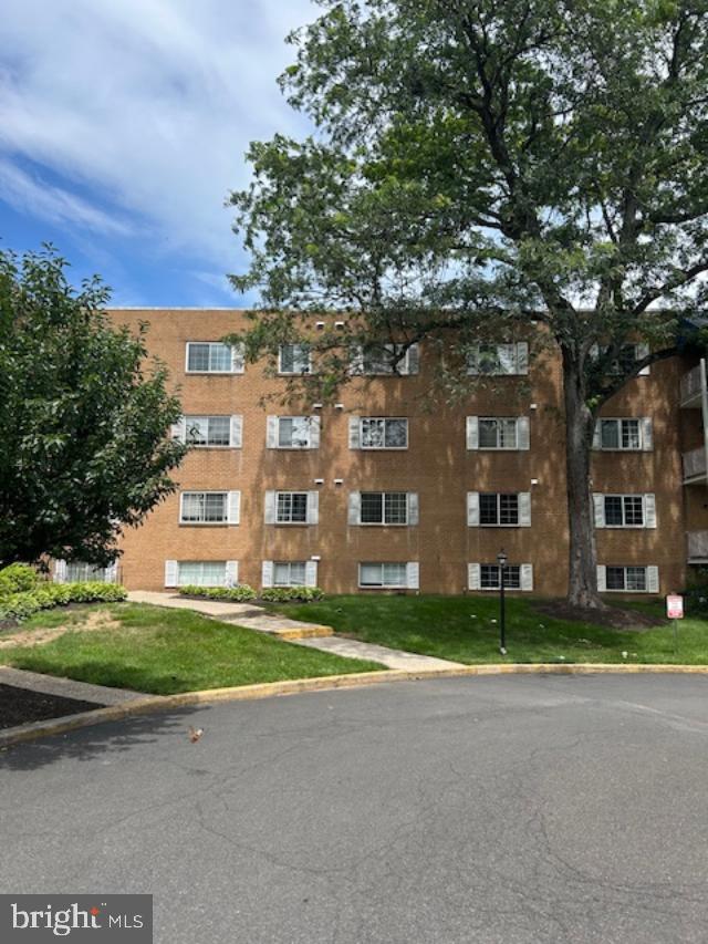 300 Byberry Road, Unit 210 Philadelphia, PA 19116 - Photo 2 of 15 Gallery Image 2
